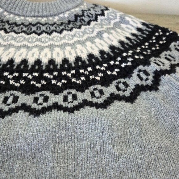 Universal Thread Grey Nordic Pattern Sweater Womens Size XL - Picture 9 of 13